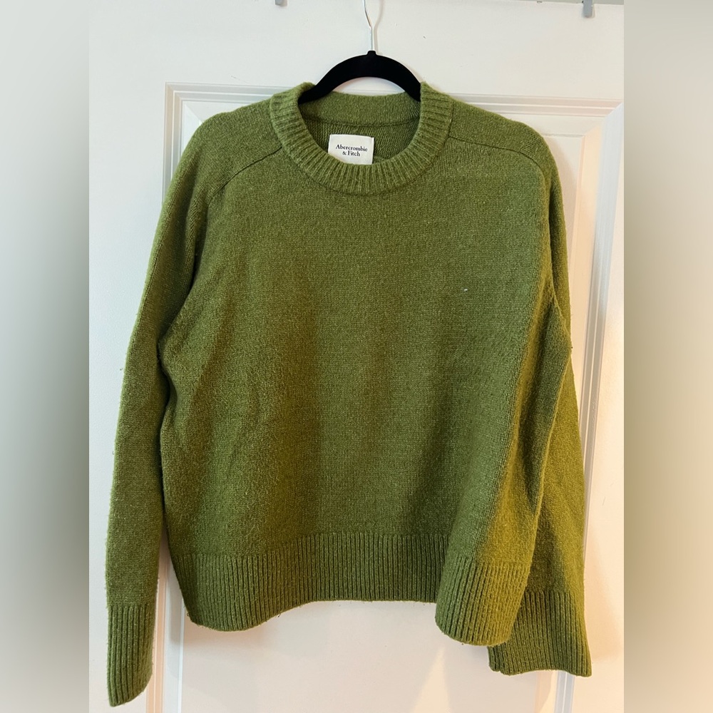 Abercrombie & Fitch Olive Crewneck Sweater